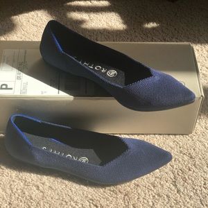 Rothy’s Points in Cobalt Solid Blue Size 8.5